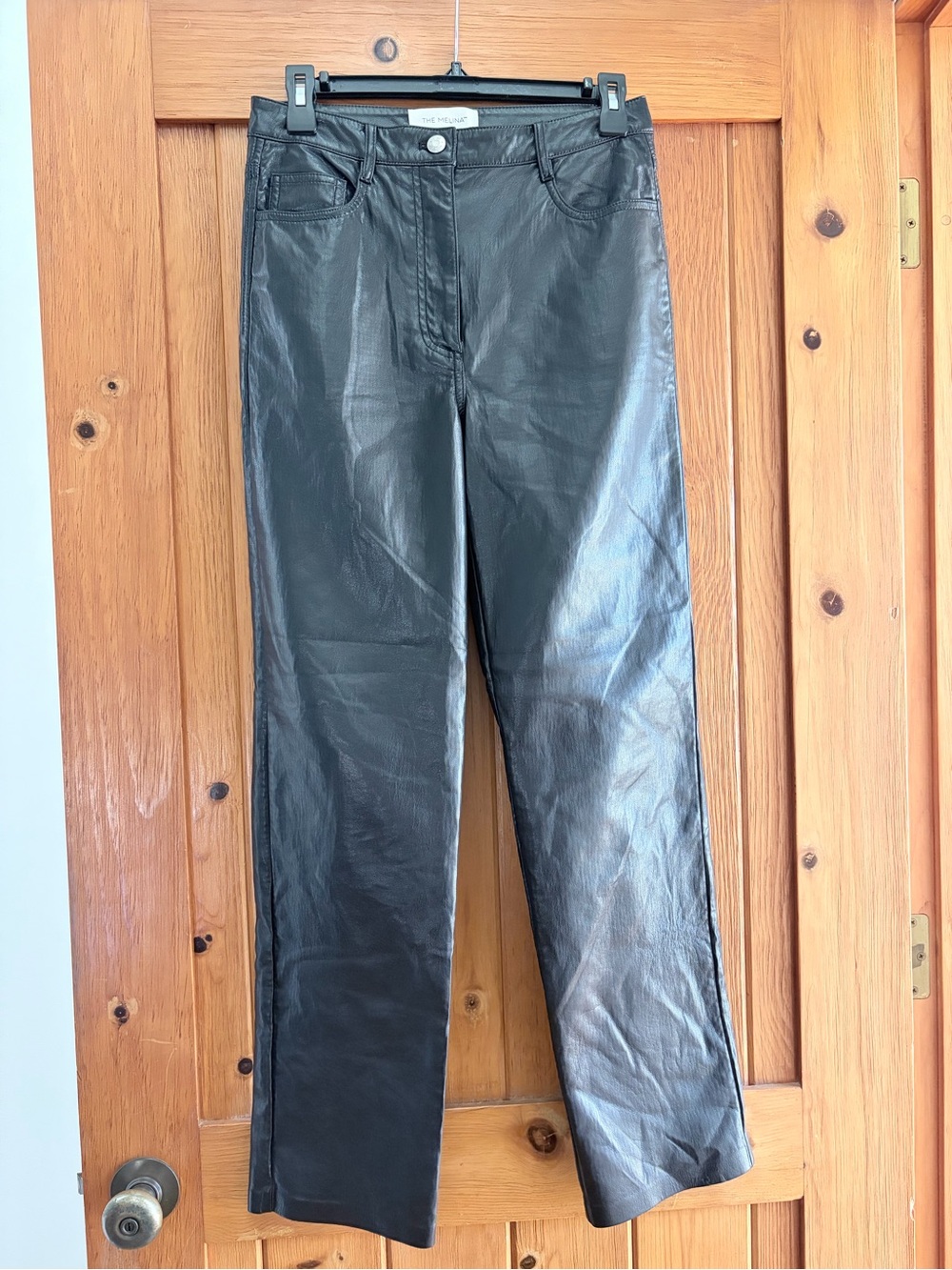Wilfred (Aritzia) “The Melina” Vegan Leather Pants — Black — Size 6